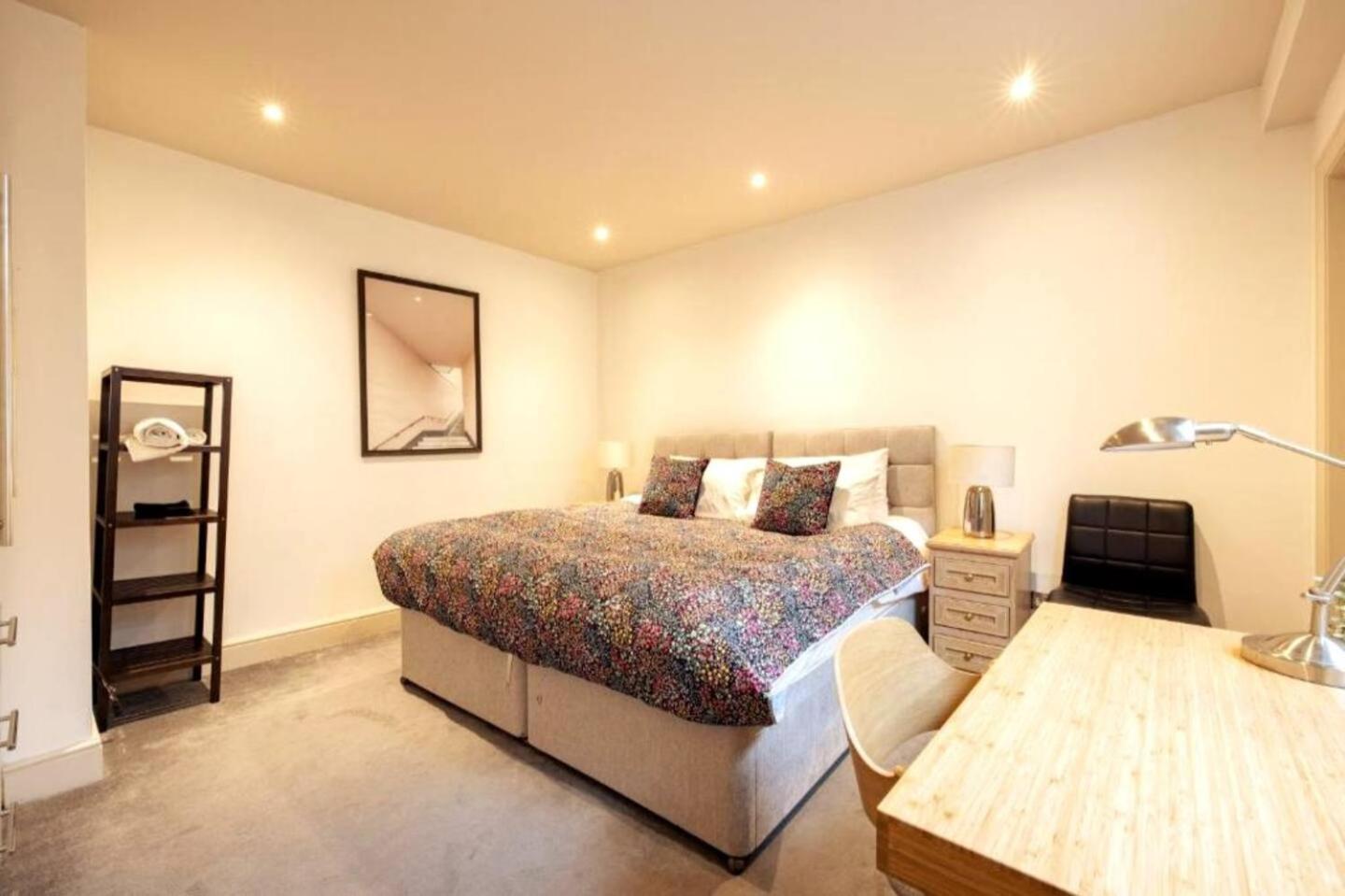 Ferienwohnung Niru Experience Hidden Gem In Chelsea 2Bd 2Ba London Exterior foto