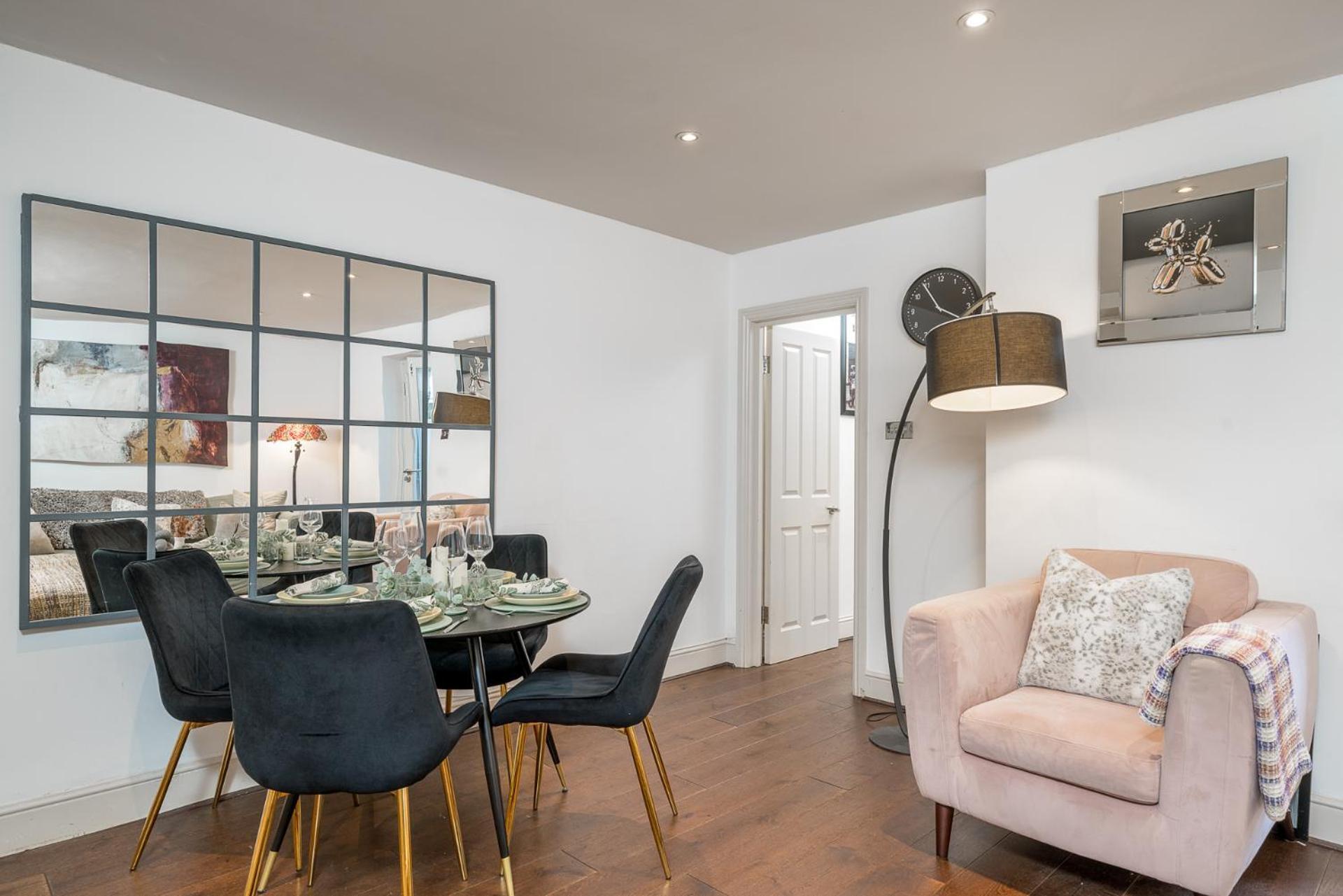 Ferienwohnung Niru Experience Hidden Gem In Chelsea 2Bd 2Ba London Exterior foto